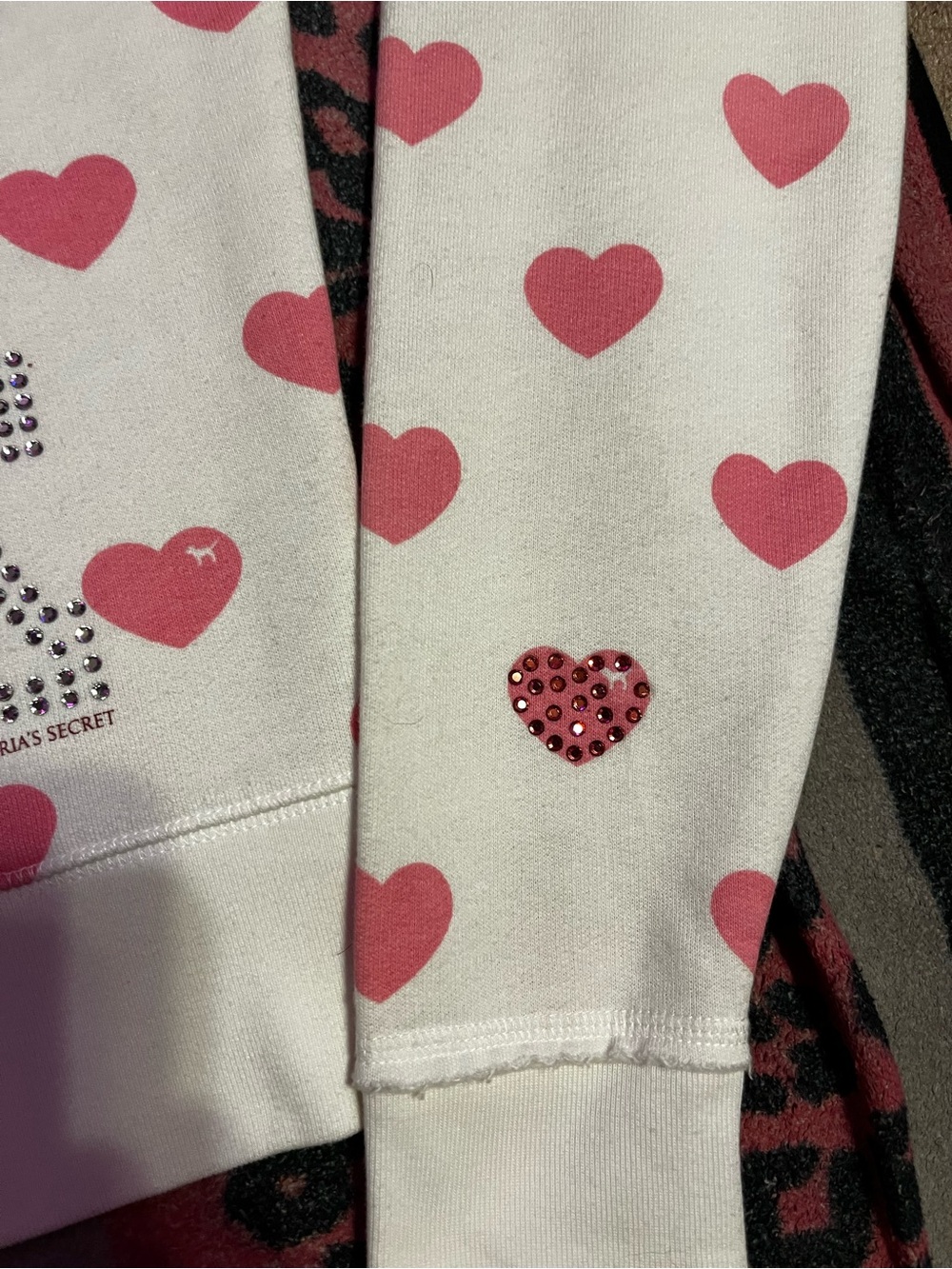 Vintage PINK Victoria's Secret 2007 white and pink heart rhinestone zipup jacket - Picture 4 of 12